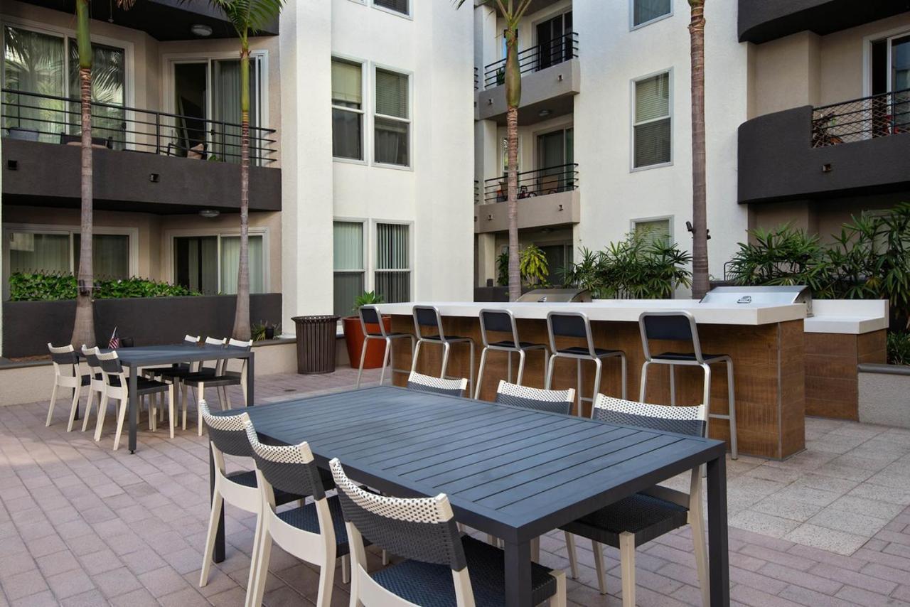 Villa Marina - Modern & Immaculate, Spacious, Gated Condo With Fireplace Pool, Gym, 2 Master Bedrooms Los Angeles Exterior foto